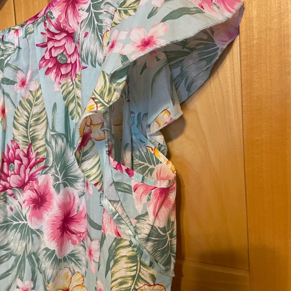 Tropical Print Women's Top - Picture 2 of 4